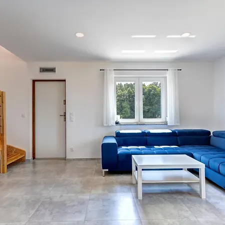 Compass House Wiselka