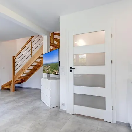 Tatil Evi Compass House