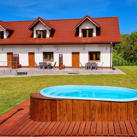 Holiday home Compass House