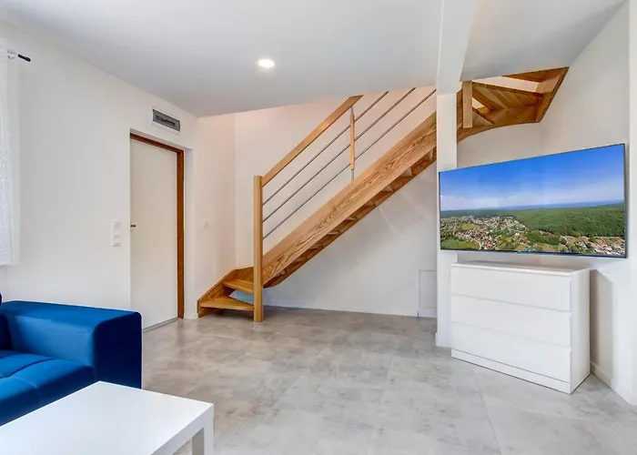 Nyaraló Compass House *